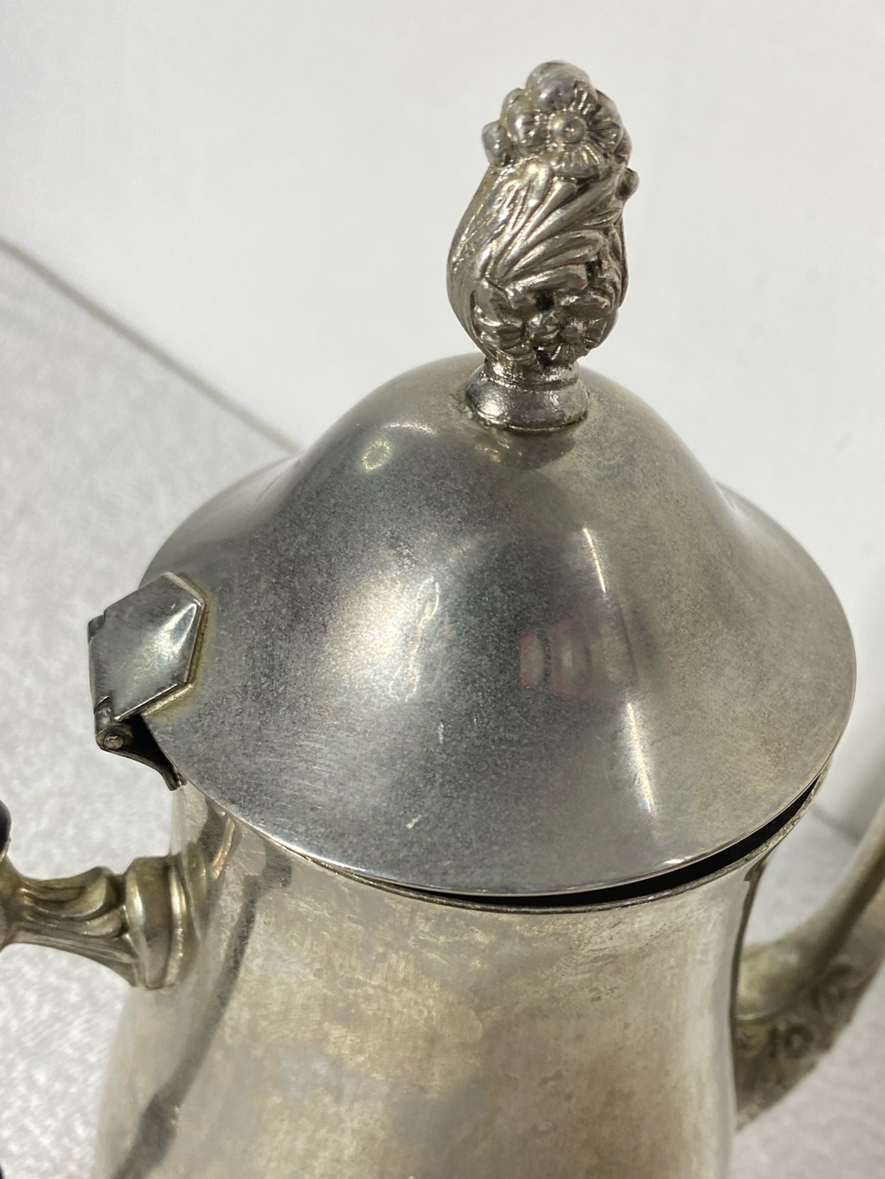 Vintage EP Brass Victorian Style Silver Plated Ornate Footed Teapot - Picture 9 of 15